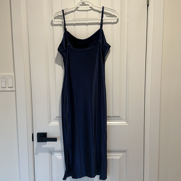 Blue stain cocktail dress - Picture 2 of 5